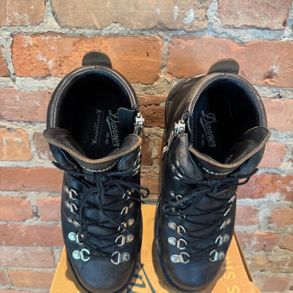 Mastermind Japan x Danner Mountain Tread Boots Black – Skull Logo - Picture 5 of 7